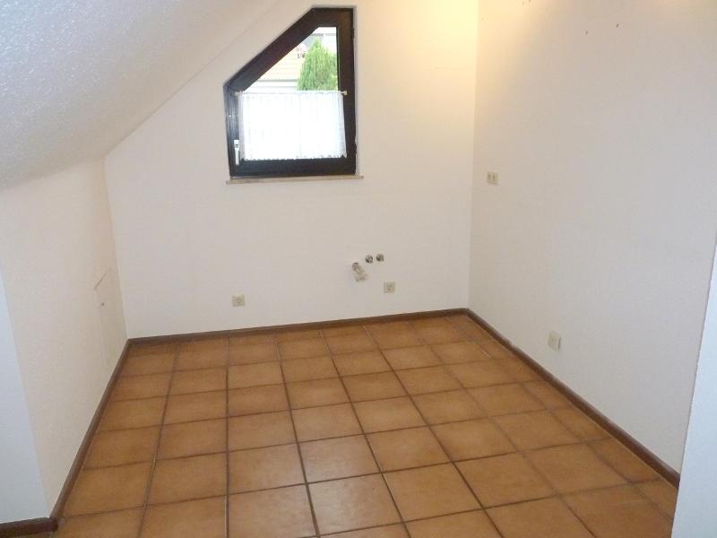 Gemütliche 2 Zimmer- Dachgeschoss-Wohnung mit Balkon in ruhiger Lage - in Alzenau! - Foto 5